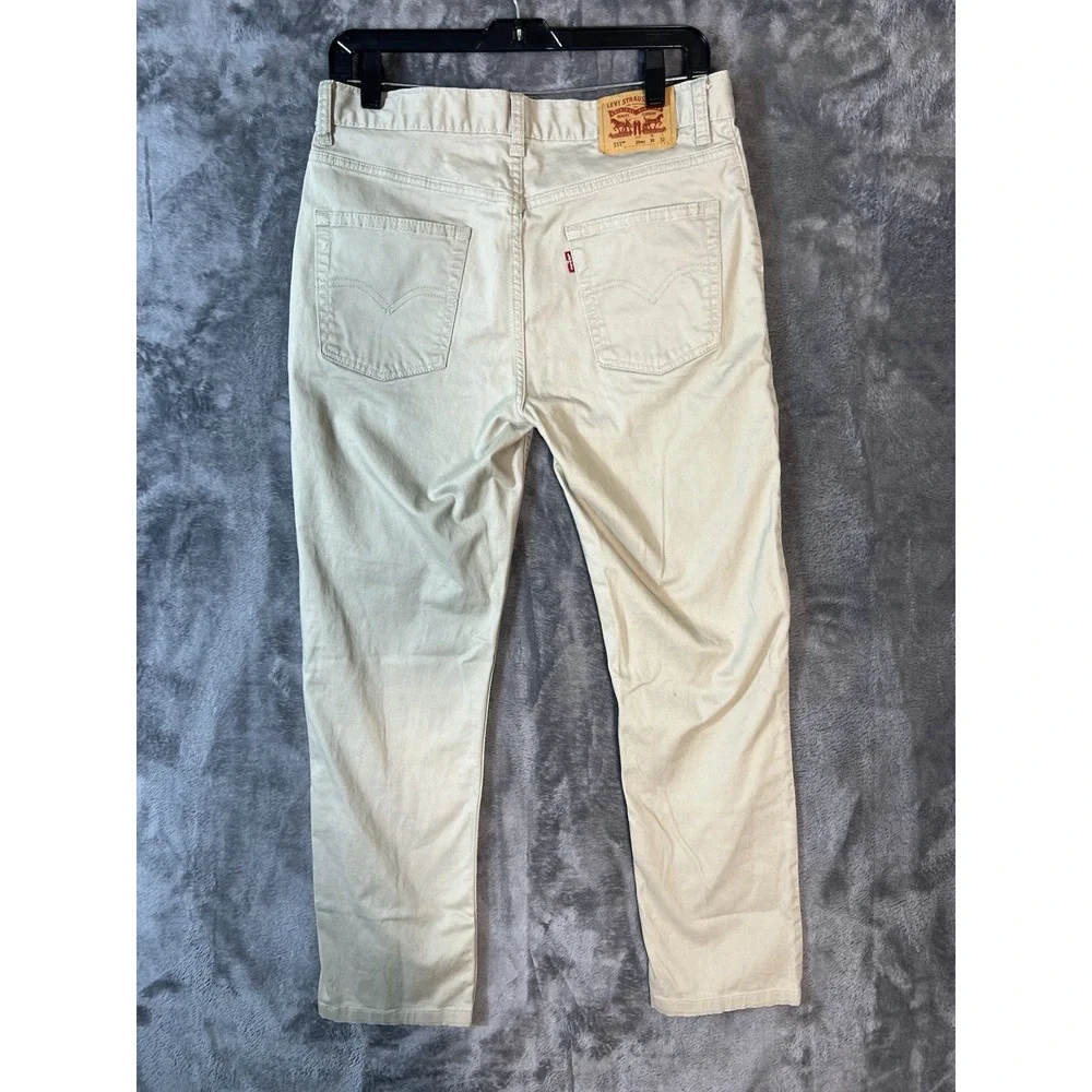 Levis levis 511